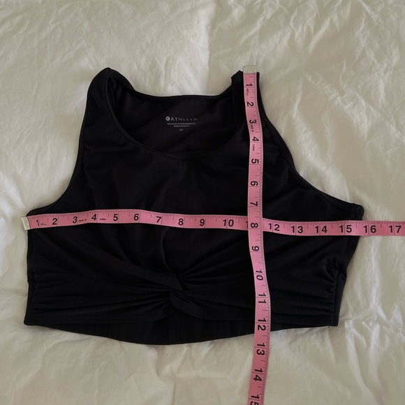 ATHLETA Twist Front Crop Top Sports Bra Size Medium Black - Picture 5 of 5